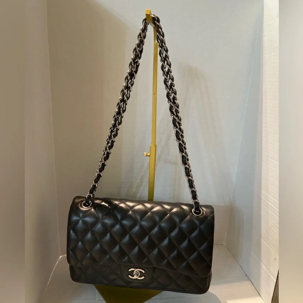 Chanel Classic Double Flap Shoulder Bag